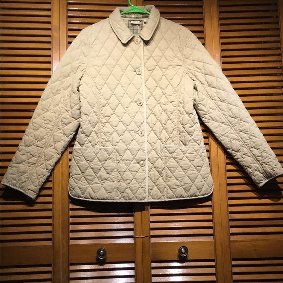 L.L. Bean Jackets & Blazers - Women’s L.L. BEAN diamond quilted barn coat size m
